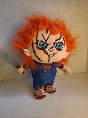 2023 Gemmy Chucky Childs Play Waddler Talks Walks Plush Doll